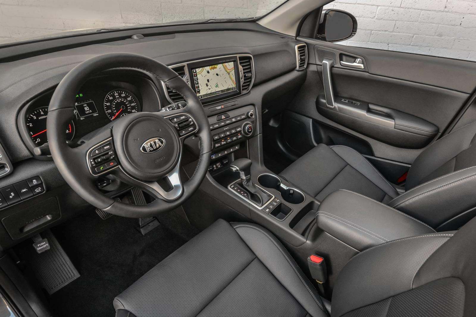 2022 Kia Sportage Interior Review  Seating Infotainment Dashboard and  Features  CARHP