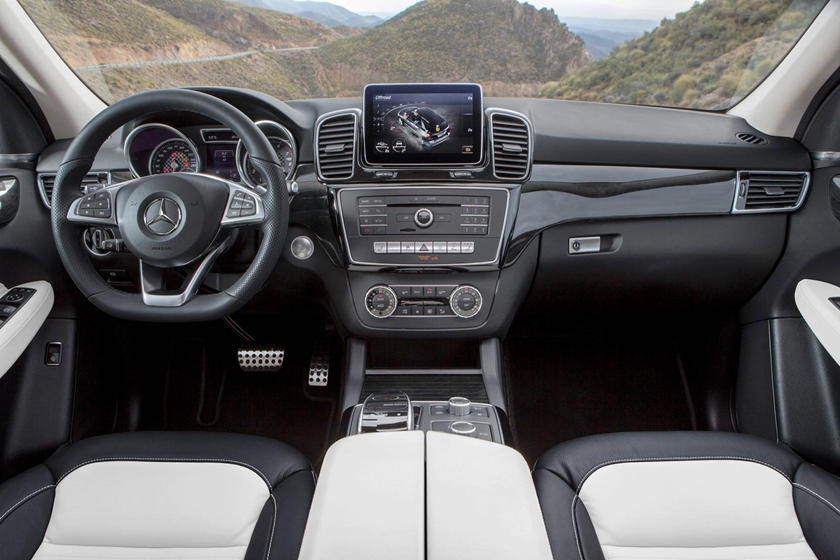 2019 Mercedes Amg Gle 63 Suv Interior Photos Carbuzz