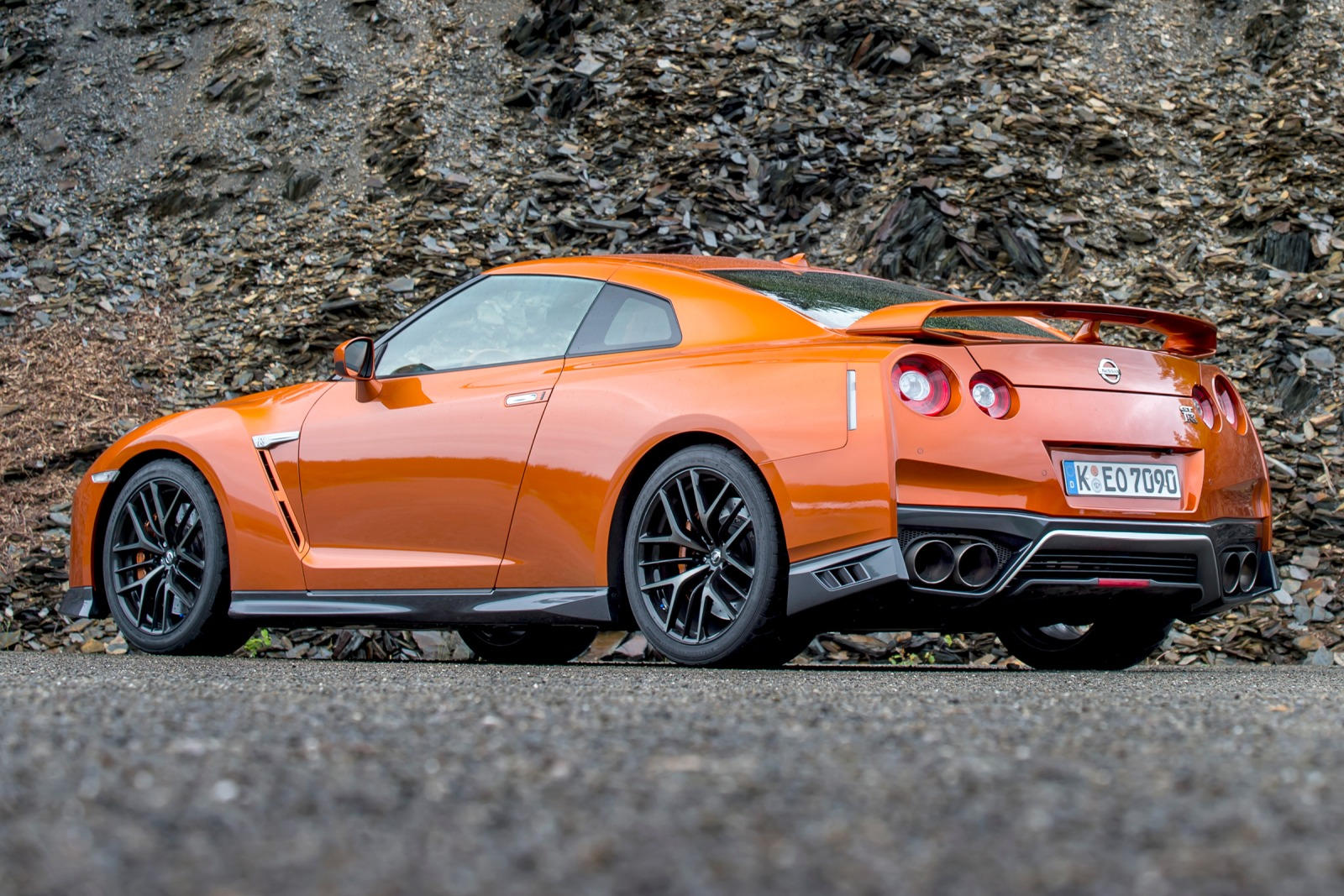 2019 Nissan GT-R: Review, Trims, Specs, Price, New Interior Features