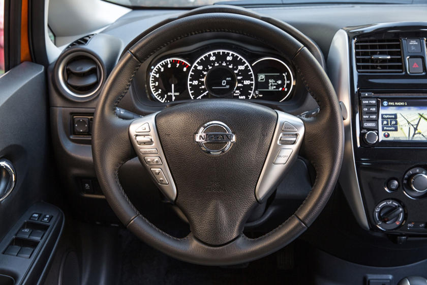 2019 Nissan Versa Note Interior Photos Carbuzz