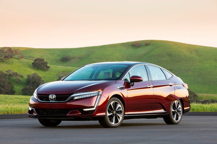2020 Honda Clarity Fuel Cell Review Trims Specs Price New Interior Features Exterior Design And Specifications Carbuzz