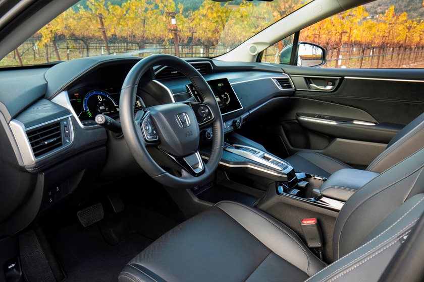 Honda Clarity Plug In Hybrid Interior Photos Carbuzz