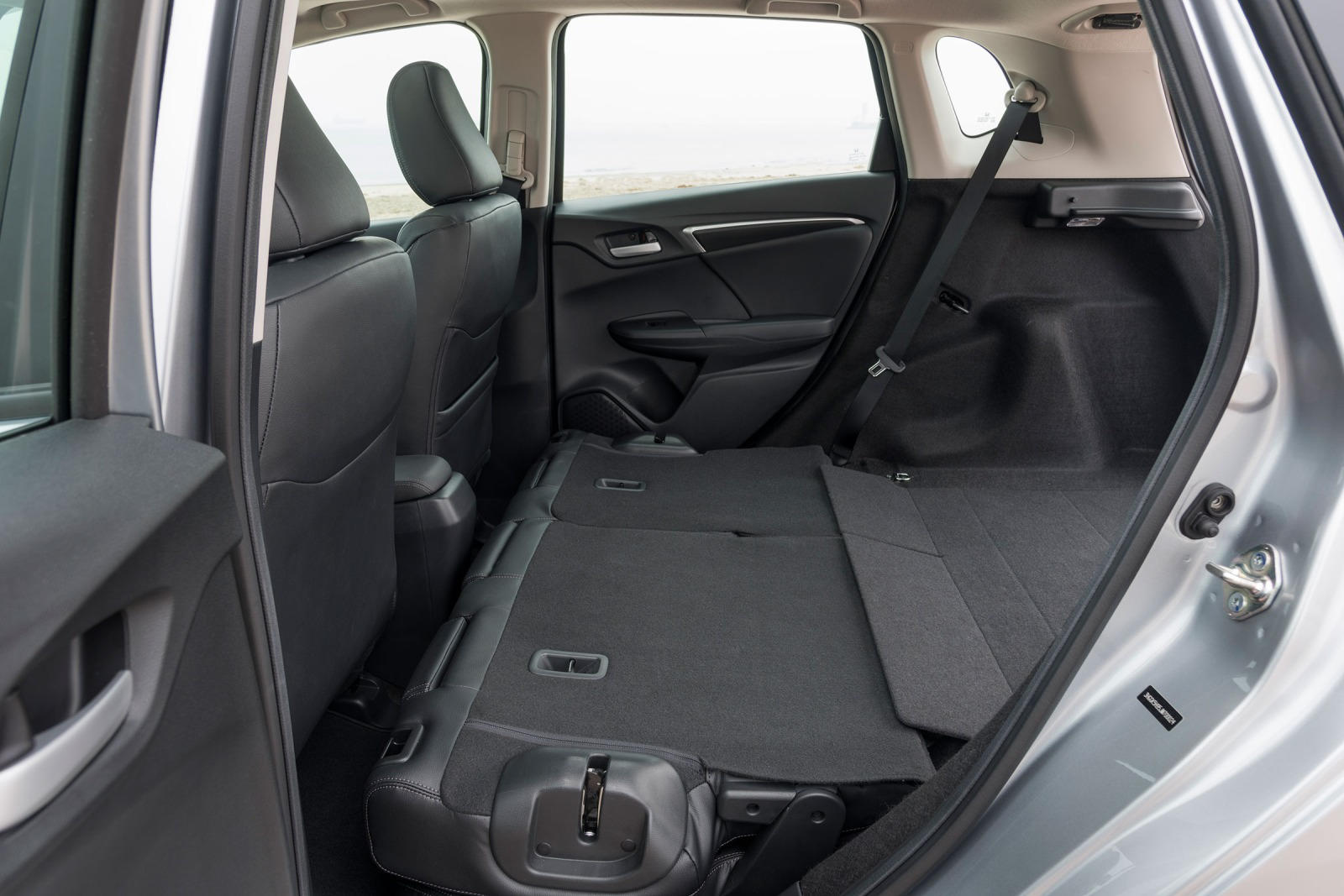 2020 Honda Fit Cargo Space and Interior Dimensions - Battison Honda