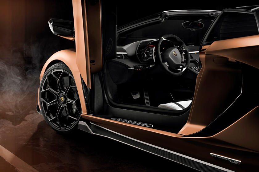 Lamborghini Aventador Svj Roadster Review Trims Specs Price New Interior Features Exterior Design And Specifications Carbuzz