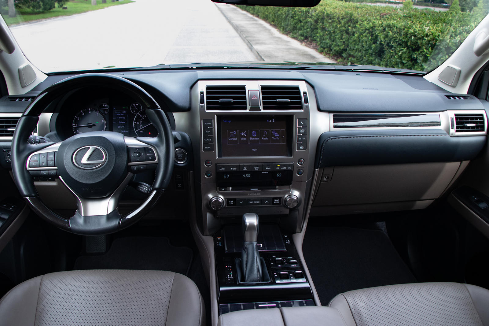 2020 Lexus GX Dashboard