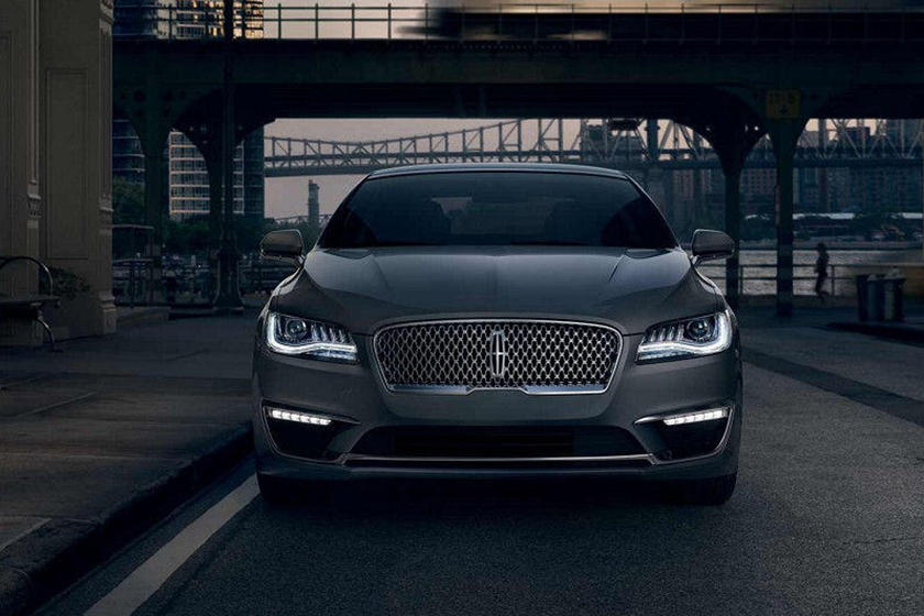 2020 Lincoln MKZ Front View