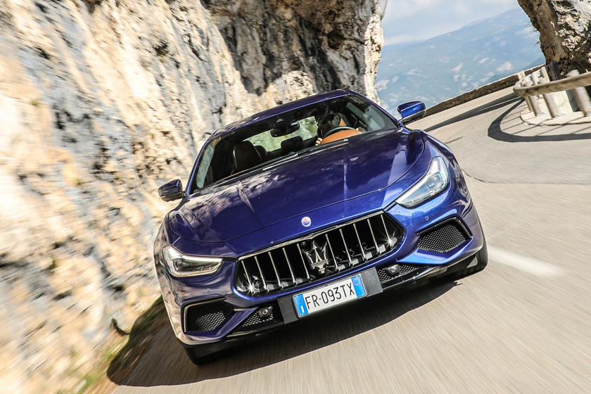 2020 Maserati Ghibli Review Trims Specs And Price Carbuzz