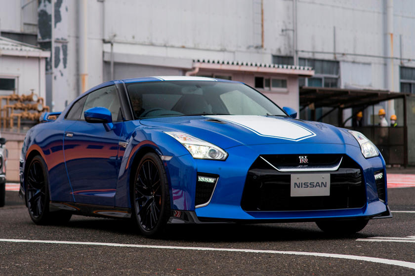 Nissan Gt R Review Trims Specs Price New Interior Features Exterior Design And Specifications Carbuzz