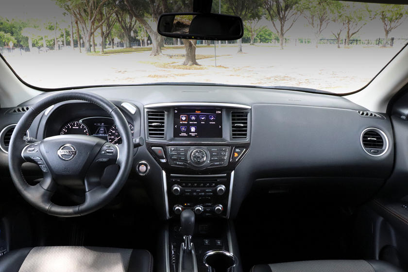  Dimensiones interiores de la Nissan Pathfinder 2020: asientos, espacio de carga
