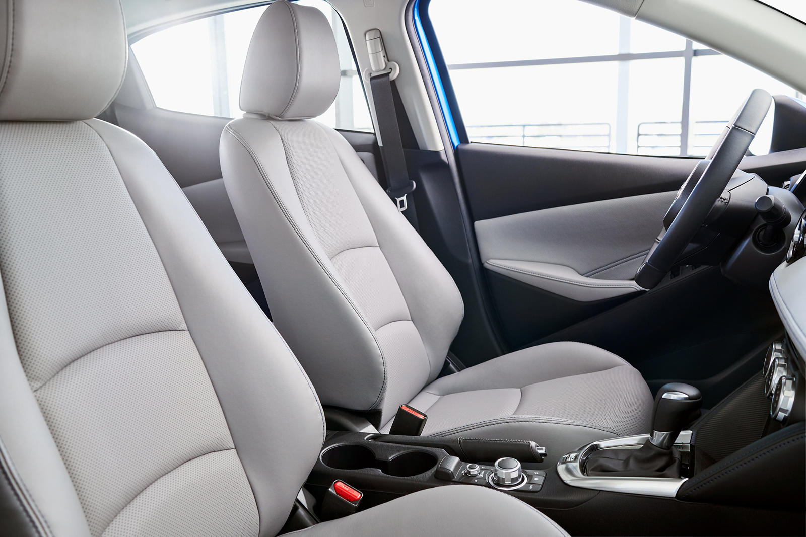 2020 Toyota Yaris Hatchback Front Seats
