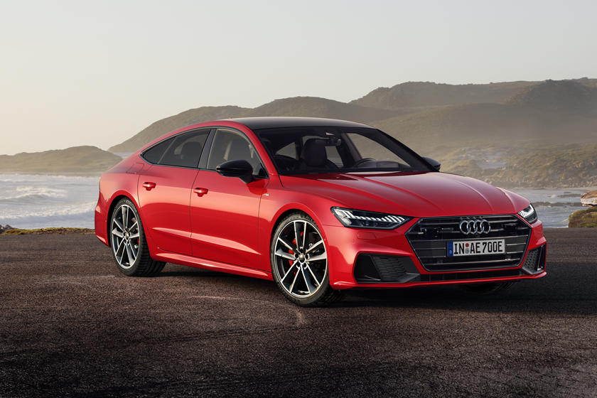 2021-audi-a7-hybrid-front-angle-view-carbuzz-659998.jpg