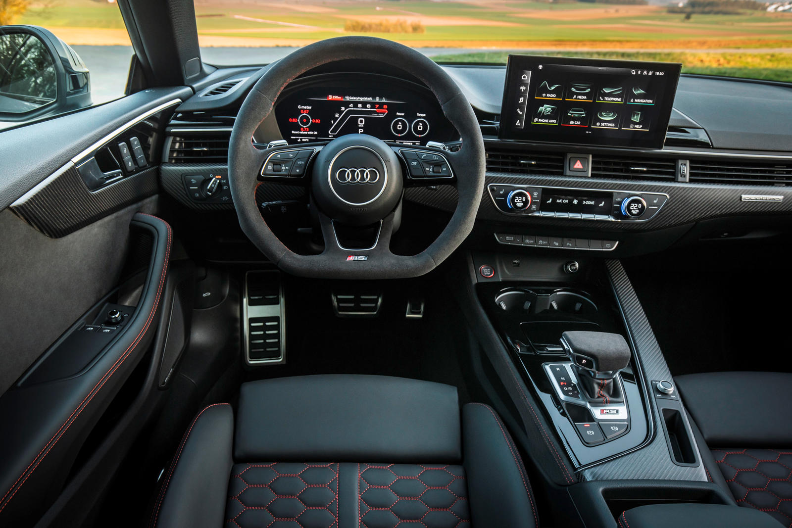 2022 Audi RS5 Interior