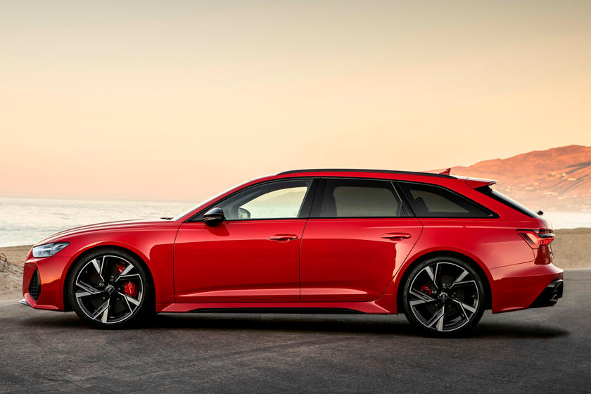2021-audi-rs6-avant-lateral-view-carbuzz-733919.jpg