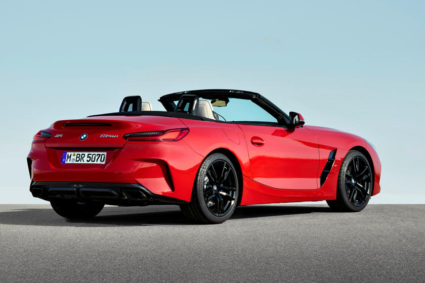 21 Bmw Z4 Roadster Review Price Trims Specs Specifications Photos Ratings In Usa Carbuzz