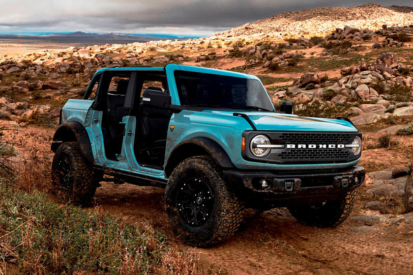 2021 Ford Bronco Review Trims Specs Price New Interior Features Exterior Design And Specifications Carbuzz