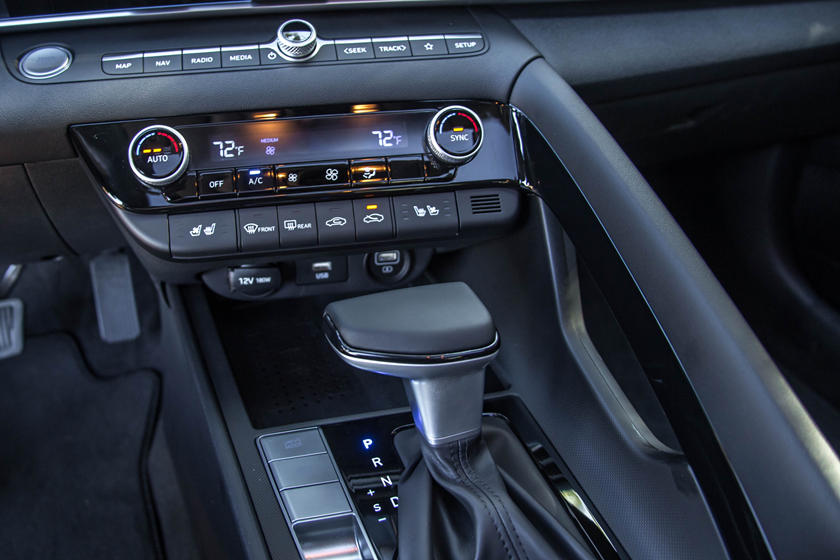 2021 Hyundai Elantra Review Trims Specs Price New Interior Features Exterior Design And Specifications Carbuzz