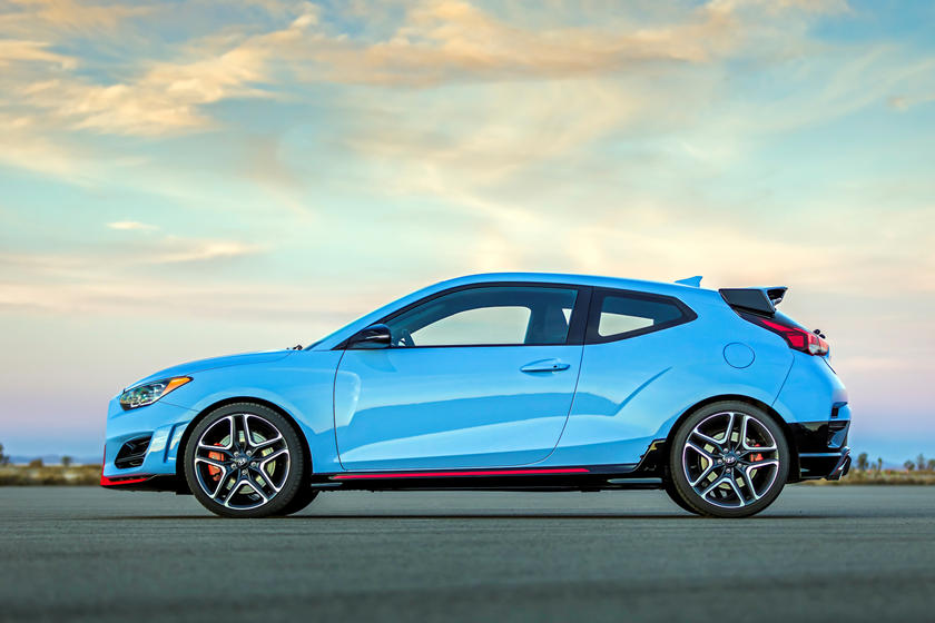 2021 Hyundai Veloster N Review Trims Specs Price New Interior Features Exterior Design And Specifications Carbuzz