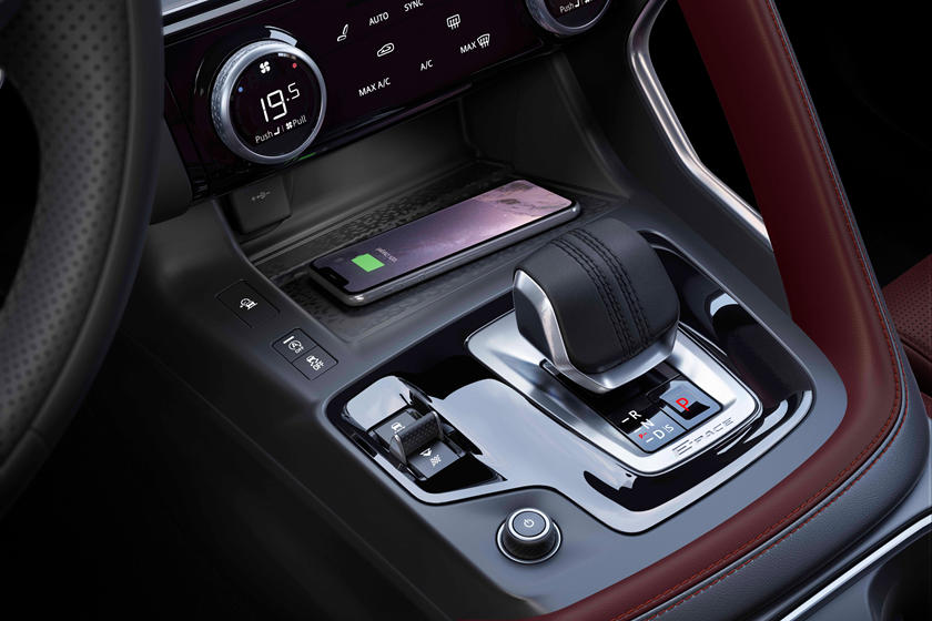 21 Jaguar E Pace Review Trims Specs Price New Interior Features Exterior Design And Specifications Carbuzz