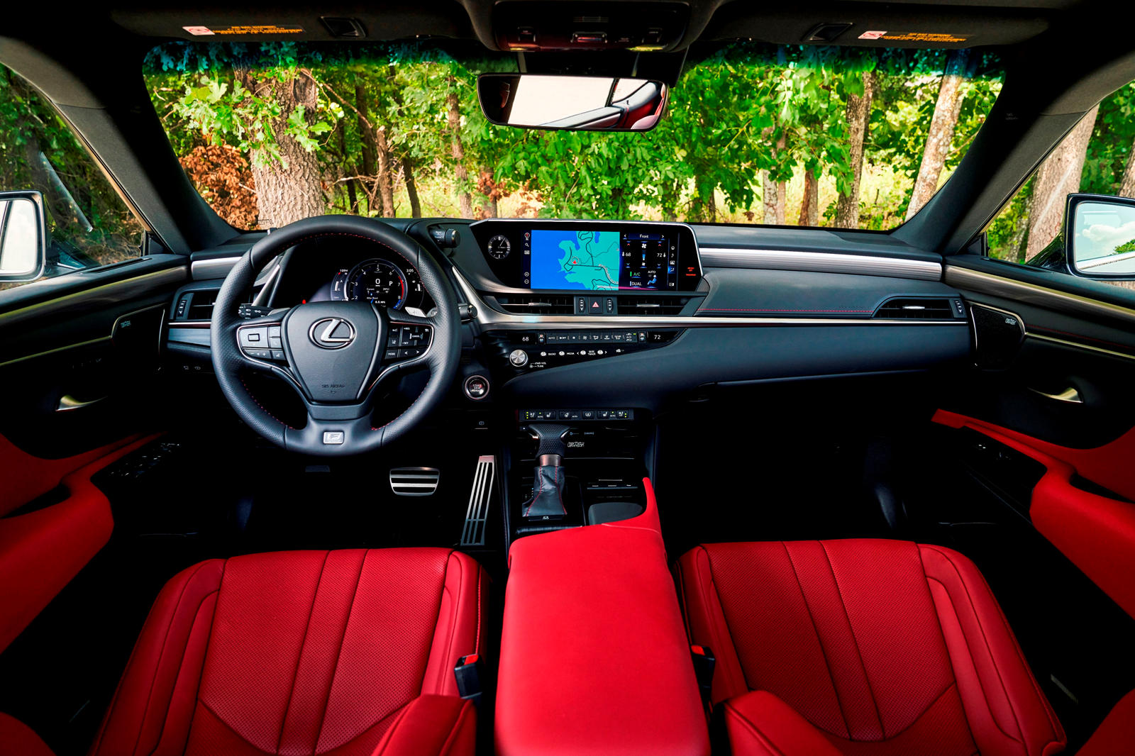 2021 Lexus ES Dashboard