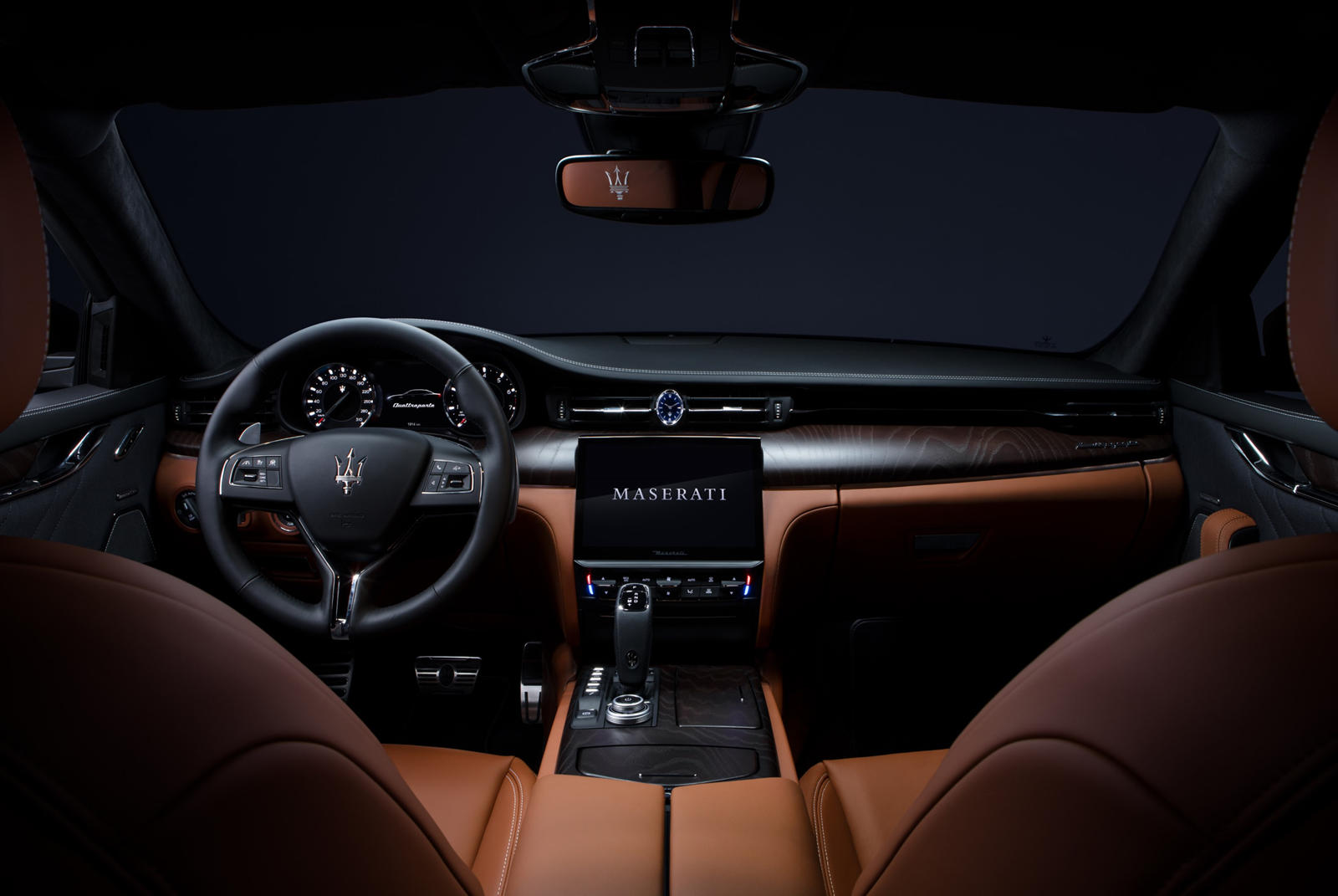 2021 Maserati Quattroporte Dashboard