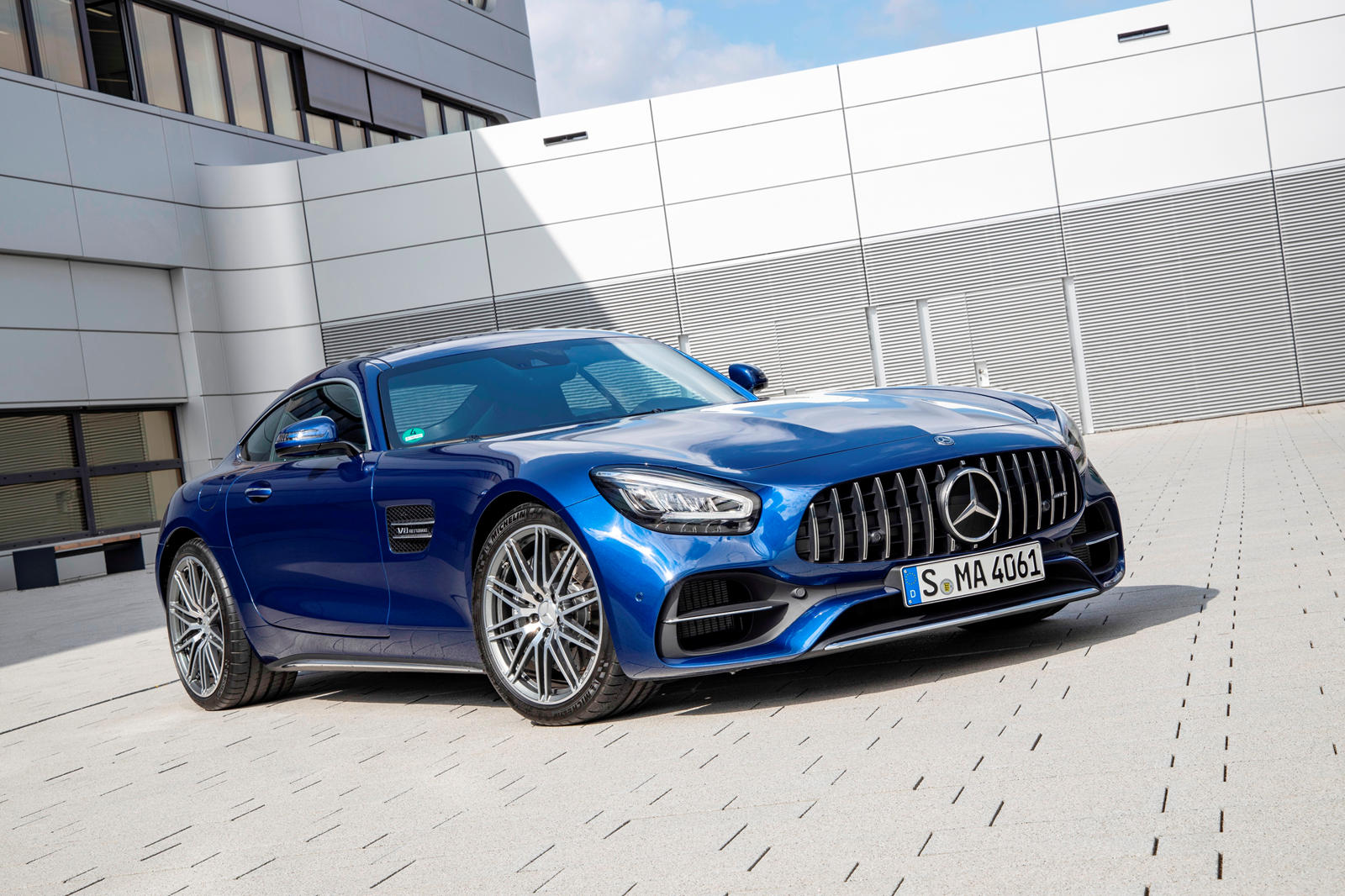 2021 Mercedes-AMG GT Front Angle View 1