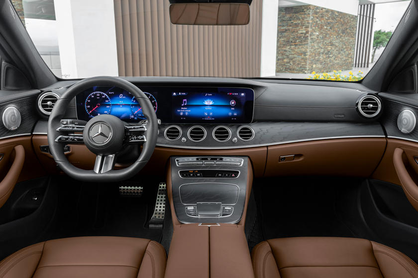 21 Mercedes Benz E Class Sedan Interior Photos Carbuzz