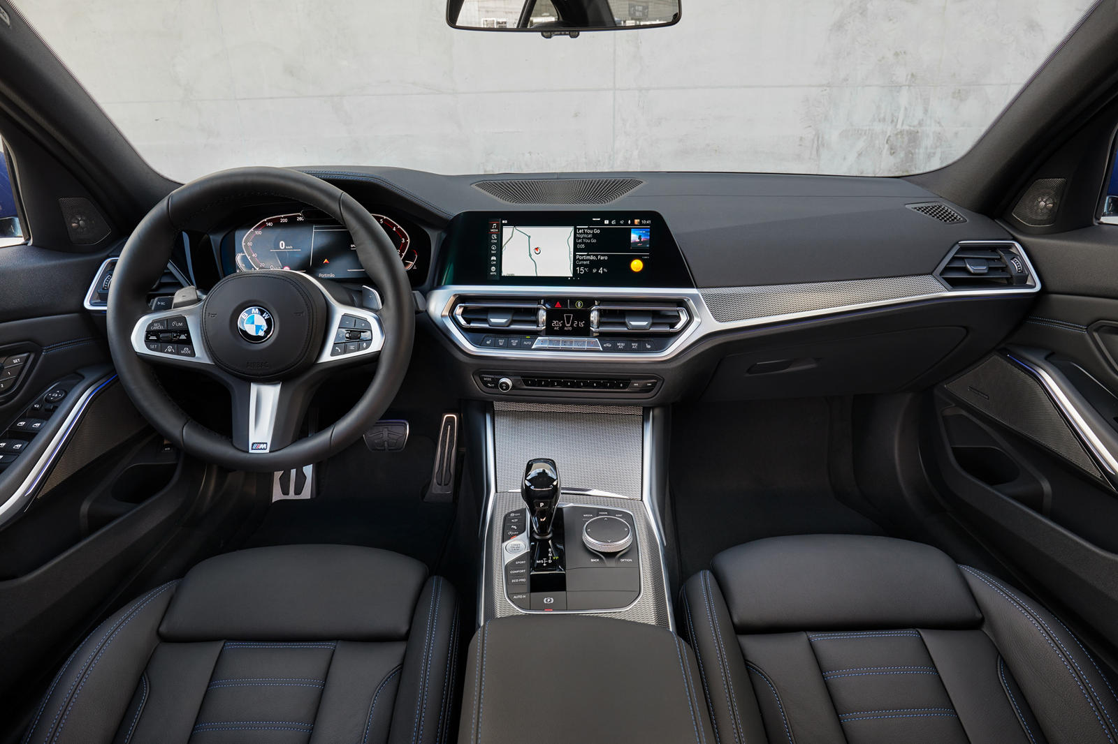 2022 BMW 3 Series Sedan Dashboard