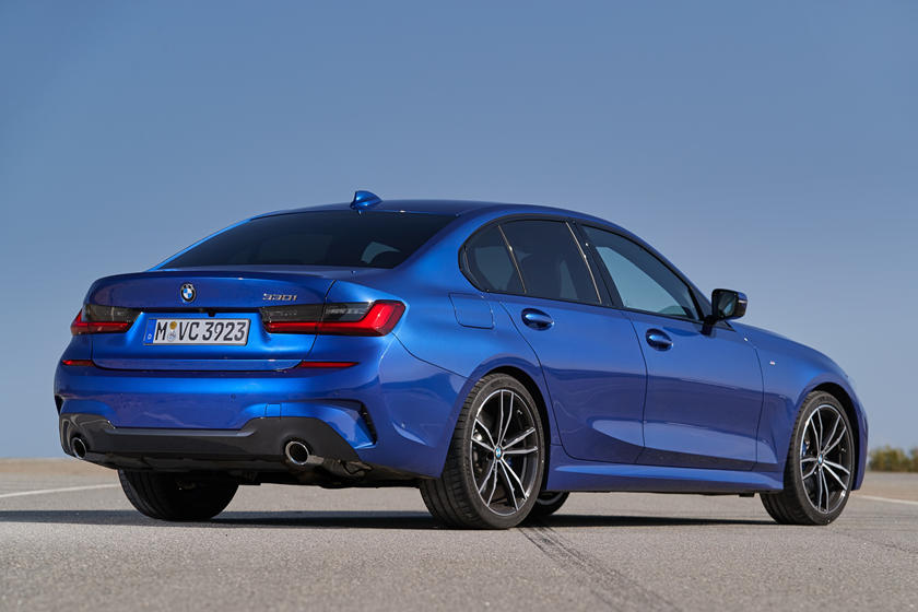 zelf Uitstekend voering 2022 BMW 3-series Sedan Review | New Model BMW 3-series Generations -  Price, Trims, Specs, Ratings in USA | CarBuzz
