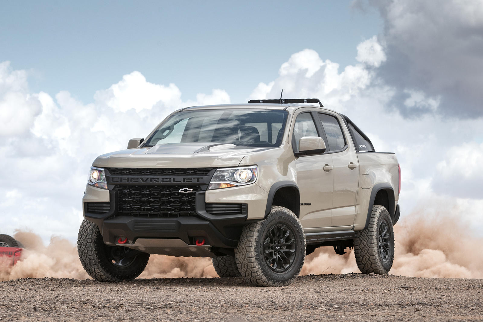 2022 Chevrolet Colorado Front Angle View