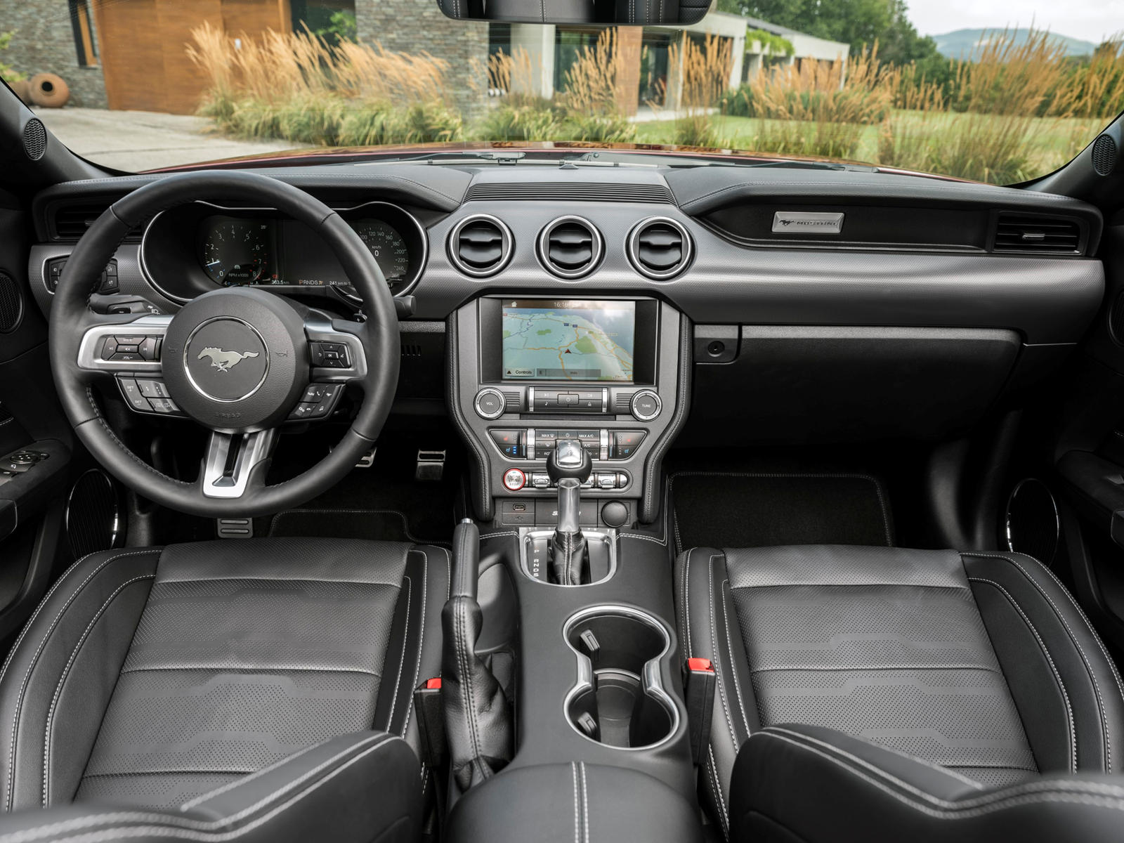 2022 Ford Mustang Convertible Dashboard