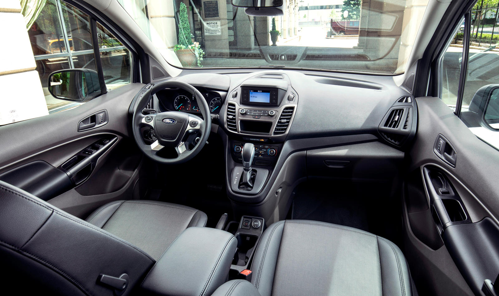 2022 Ford Transit Connect Passenger Wagon: Review, Trims, Specs, Price