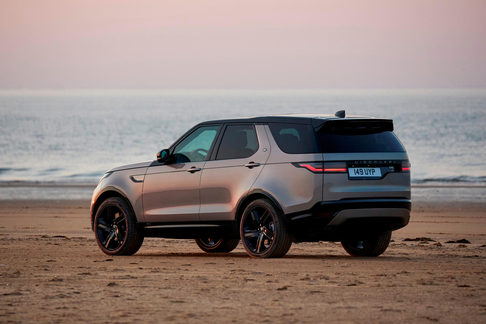 new landrover discovery sport