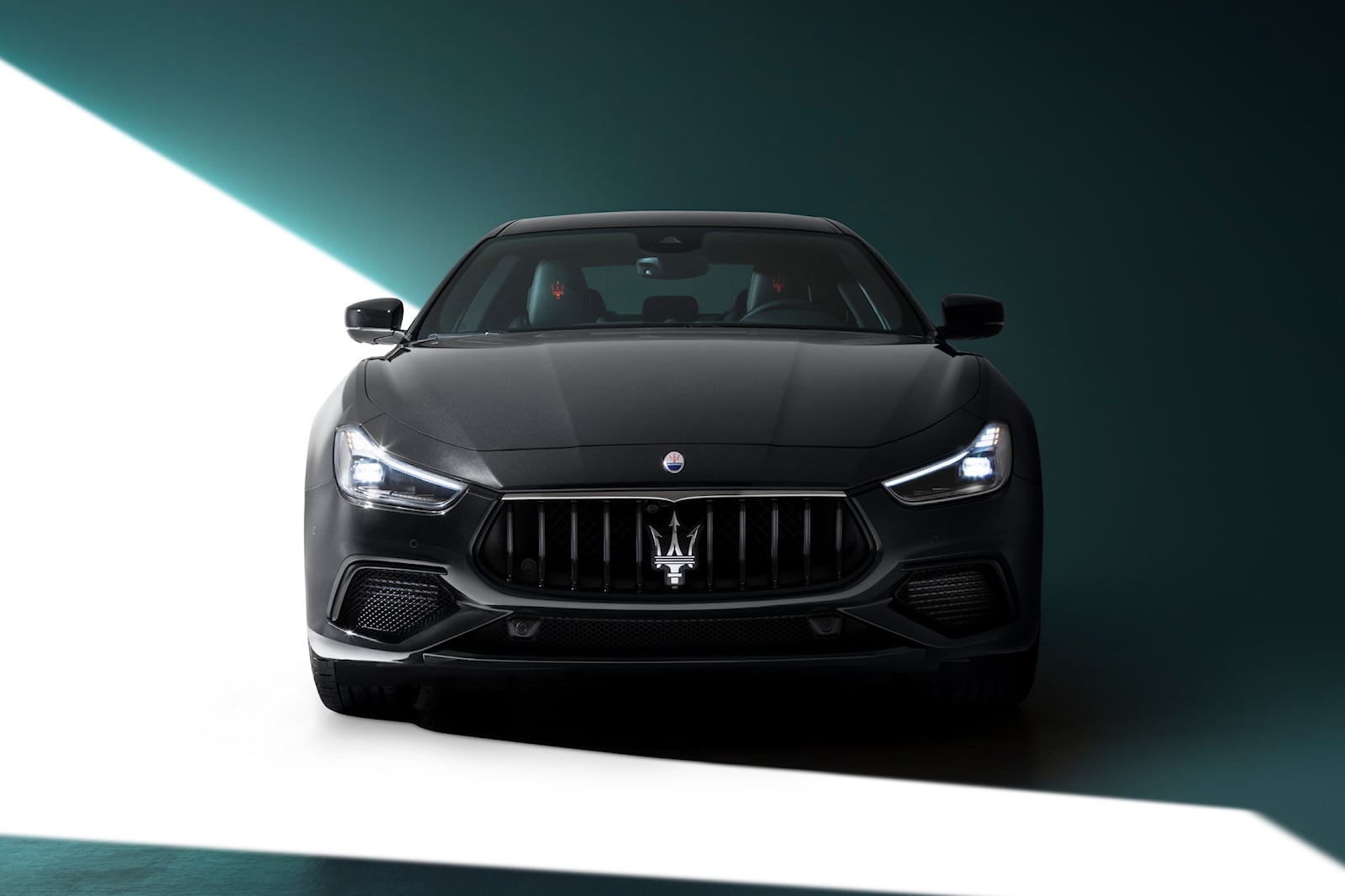 2022 Maserati Ghibli Front View