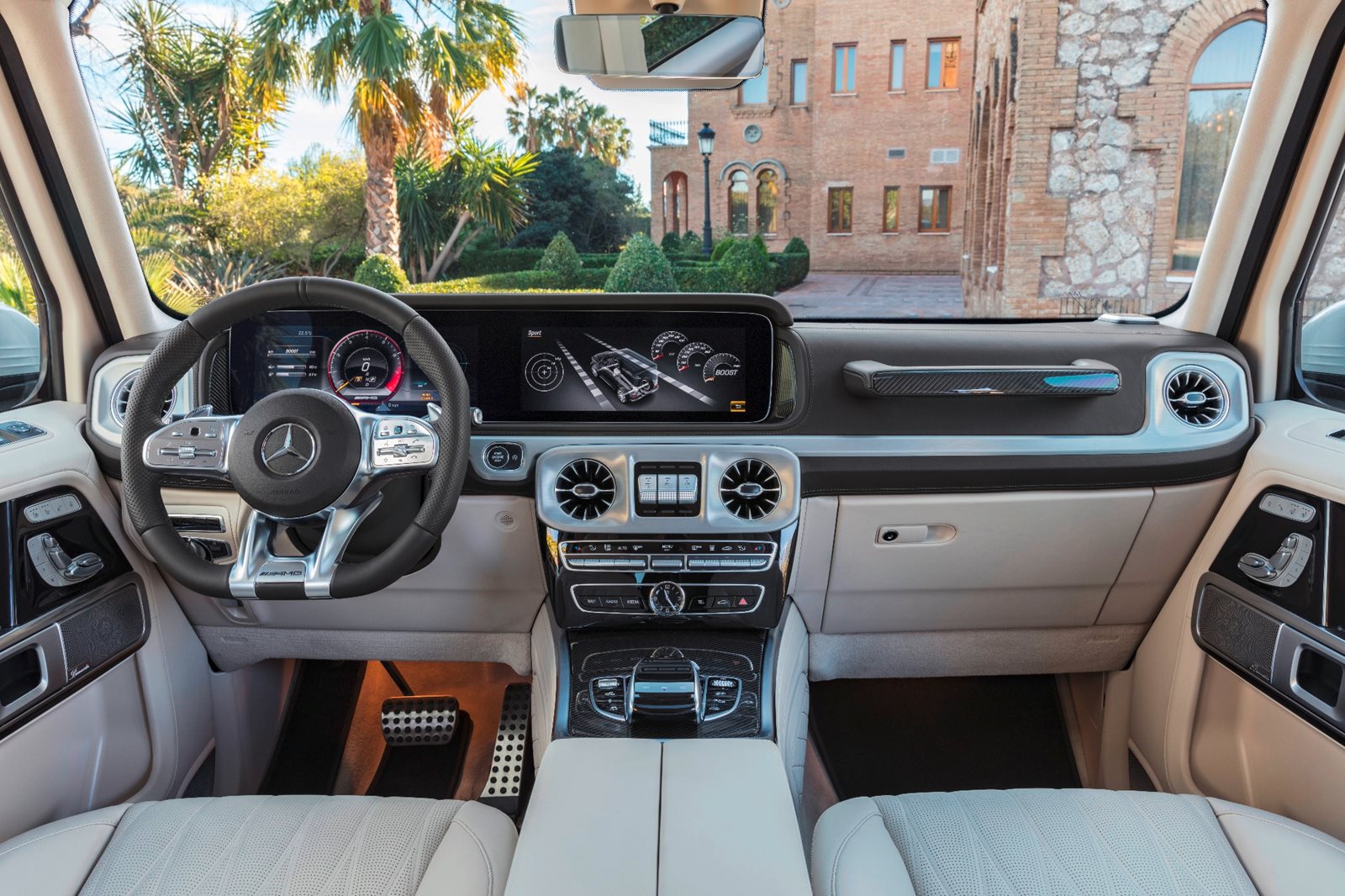 2022 Mercedes-AMG G63 Dashboard