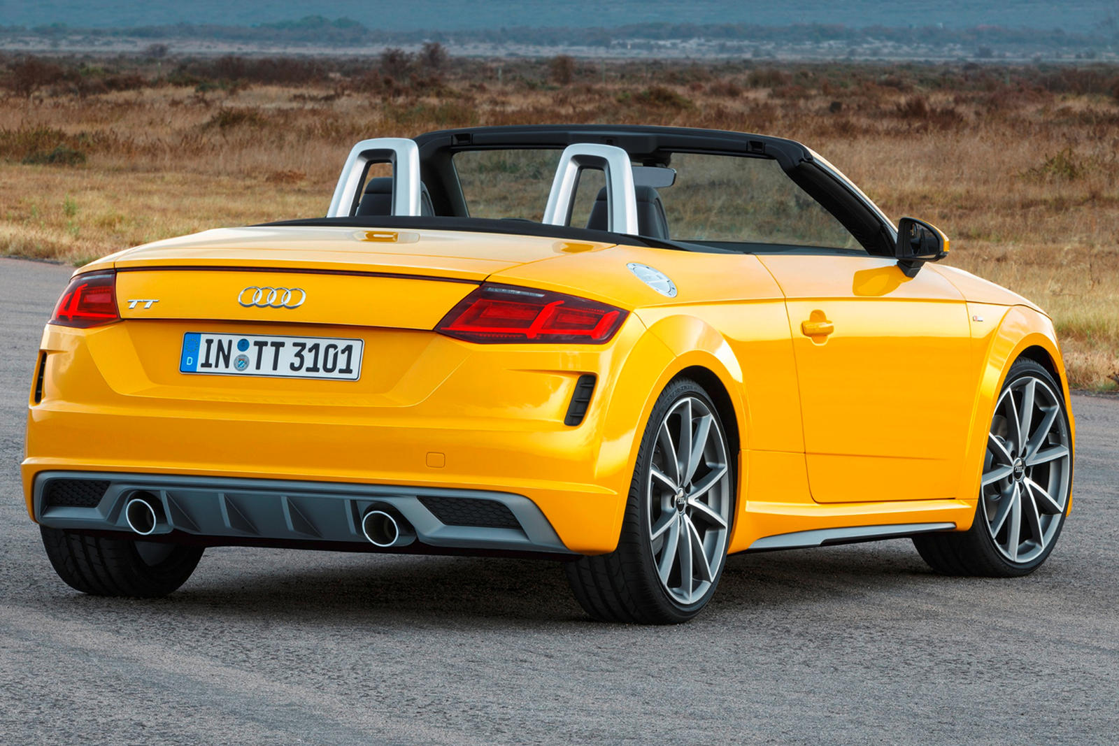 2023 Audi TT RS Roadster 400hp in Python yellow, start up