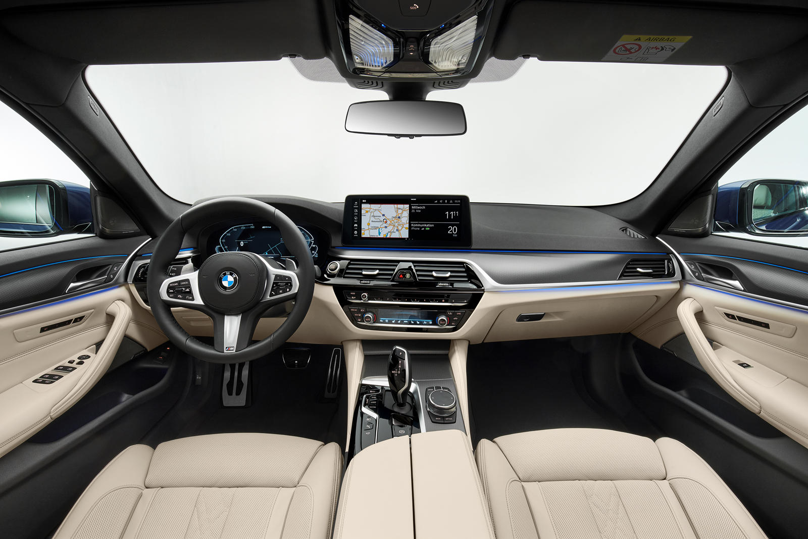 2023 BMW 5 Series Hybrid Central Console