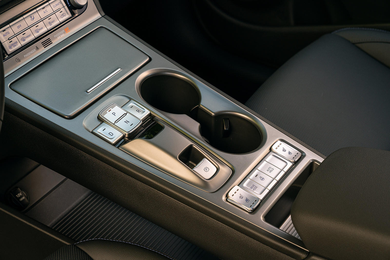 2023 Hyundai KONA electric Preferred: Price, Review, Photos (Canada) |  Driving