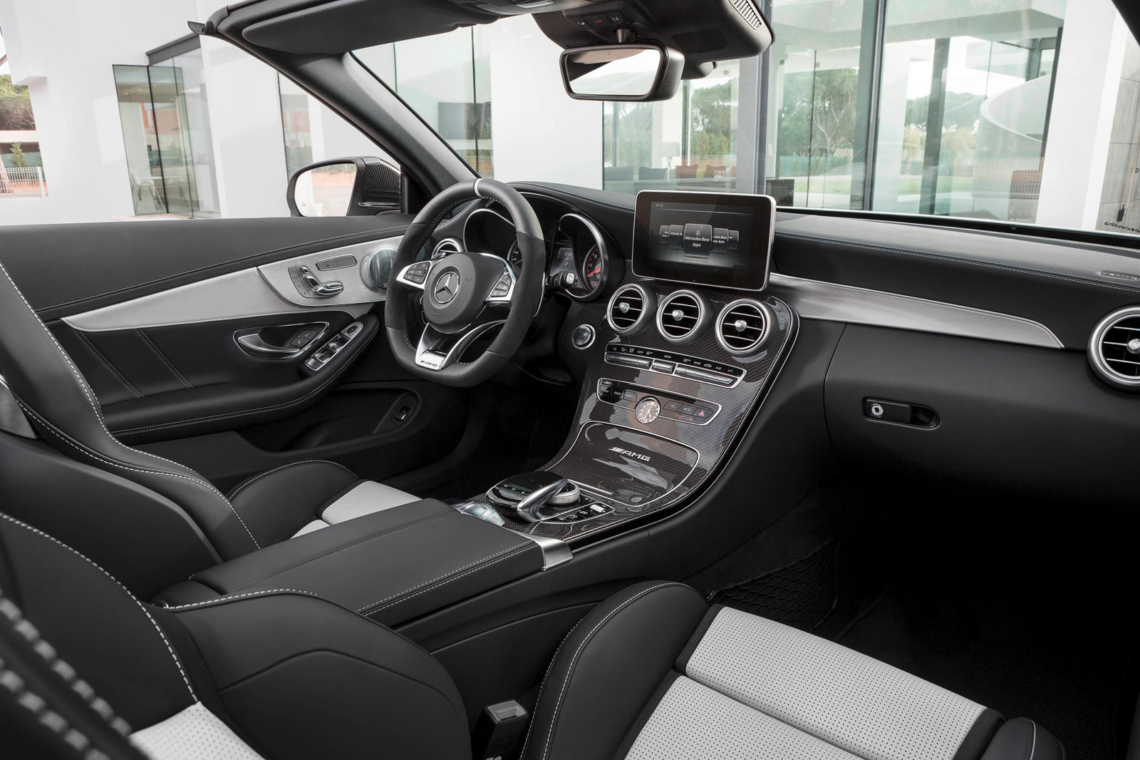 2023 Mercedes-AMG C43 Convertible Interior Overview