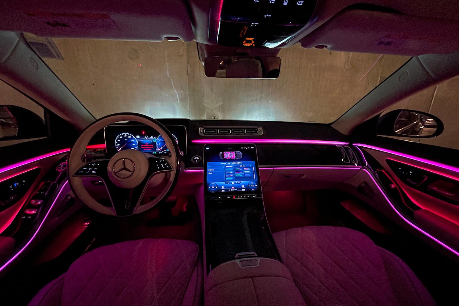 2023 Mercedes-Benz S-Class Sedan Dashboard Purple Light