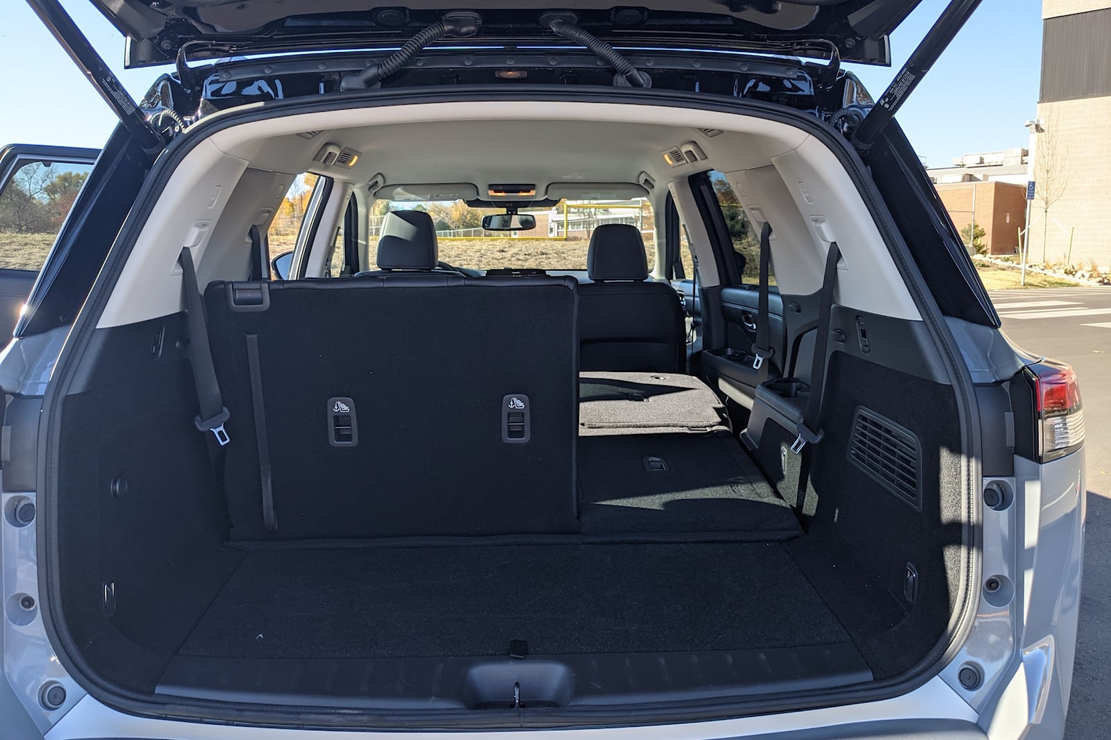 2023 Nissan Pathfinder Interior Dimensions Seating, Cargo Space