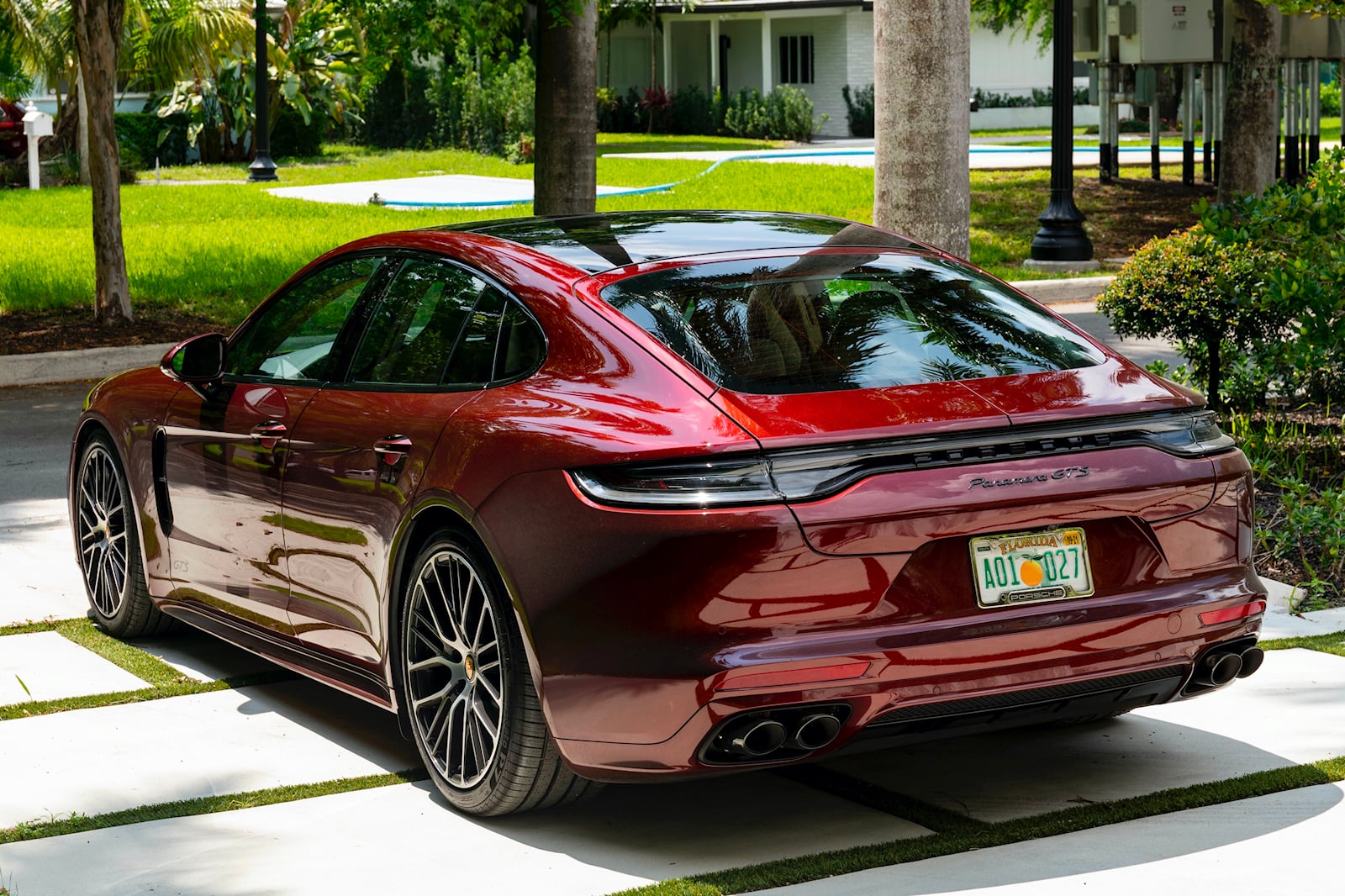 2023 Porsche Panamera Prices, Reviews, and Pictures