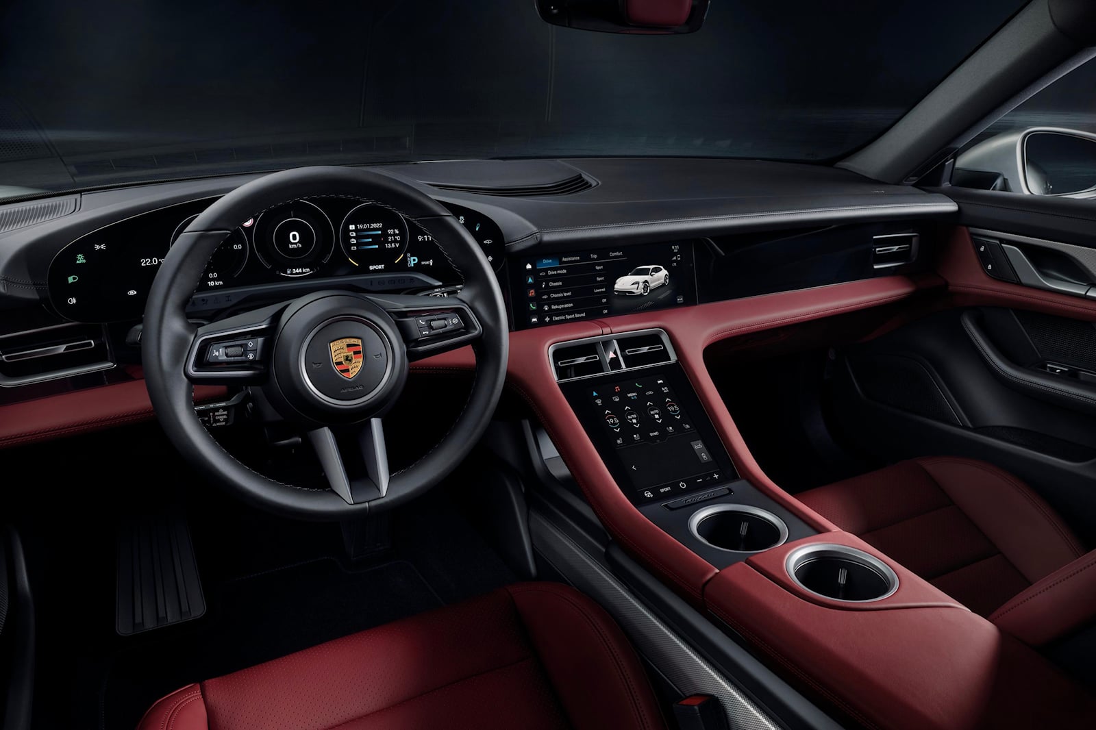 2023 Porsche Taycan Sport Turismo Interior Dimensions: Seating, Cargo Space  & Trunk Size - Photos