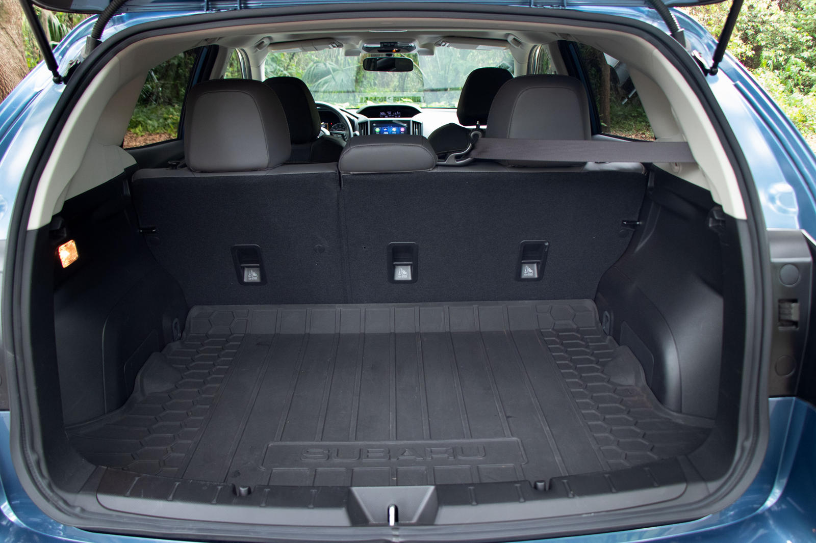 2023 Subaru Crosstrek Interior Dimensions: Seating, Cargo Space & Trunk  Size - Photos
