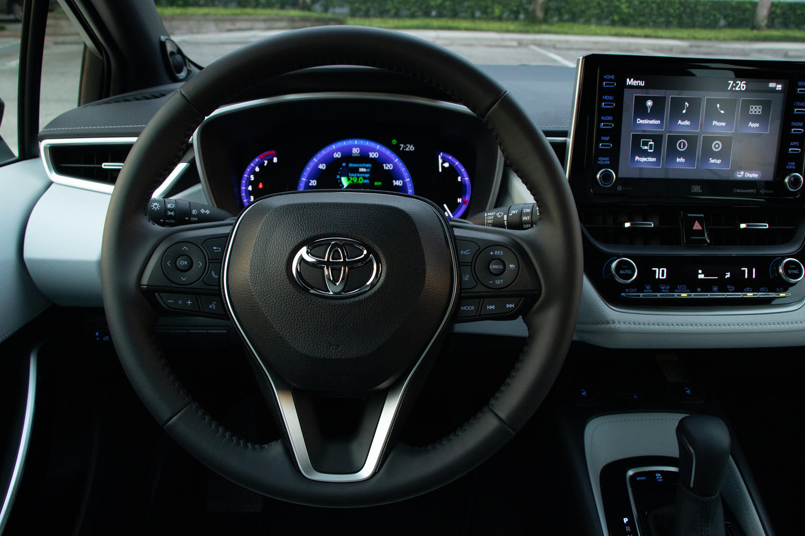 2024 Toyota Corolla Hatchback evto.ca