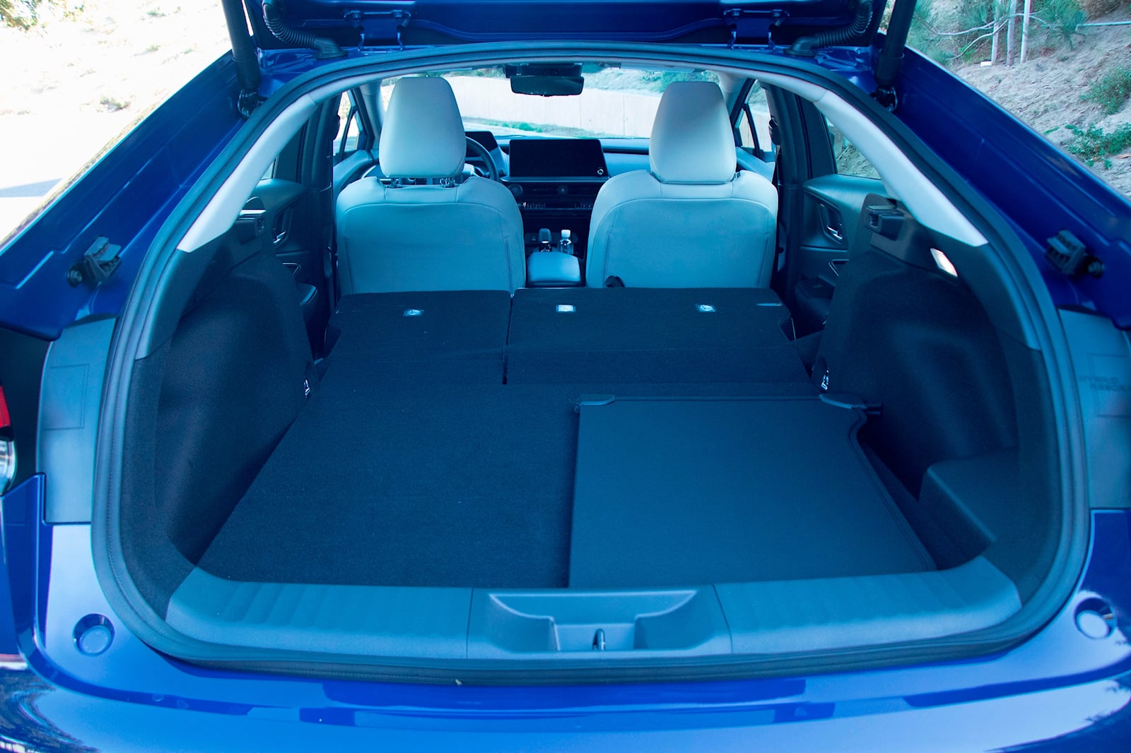 2023 Toyota Prius Interior Dimensions Seating, Cargo Space & Trunk