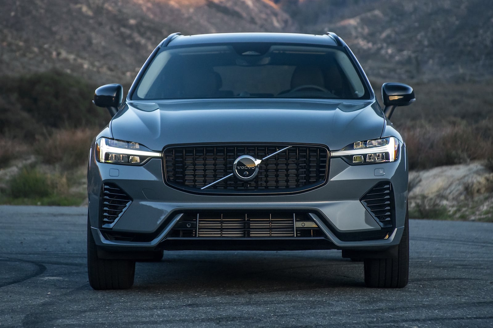 2023 Volvo XC60 Recharge Front View