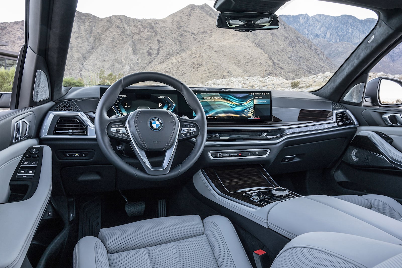 2024 BMW X5 Hybrid Interior Overview