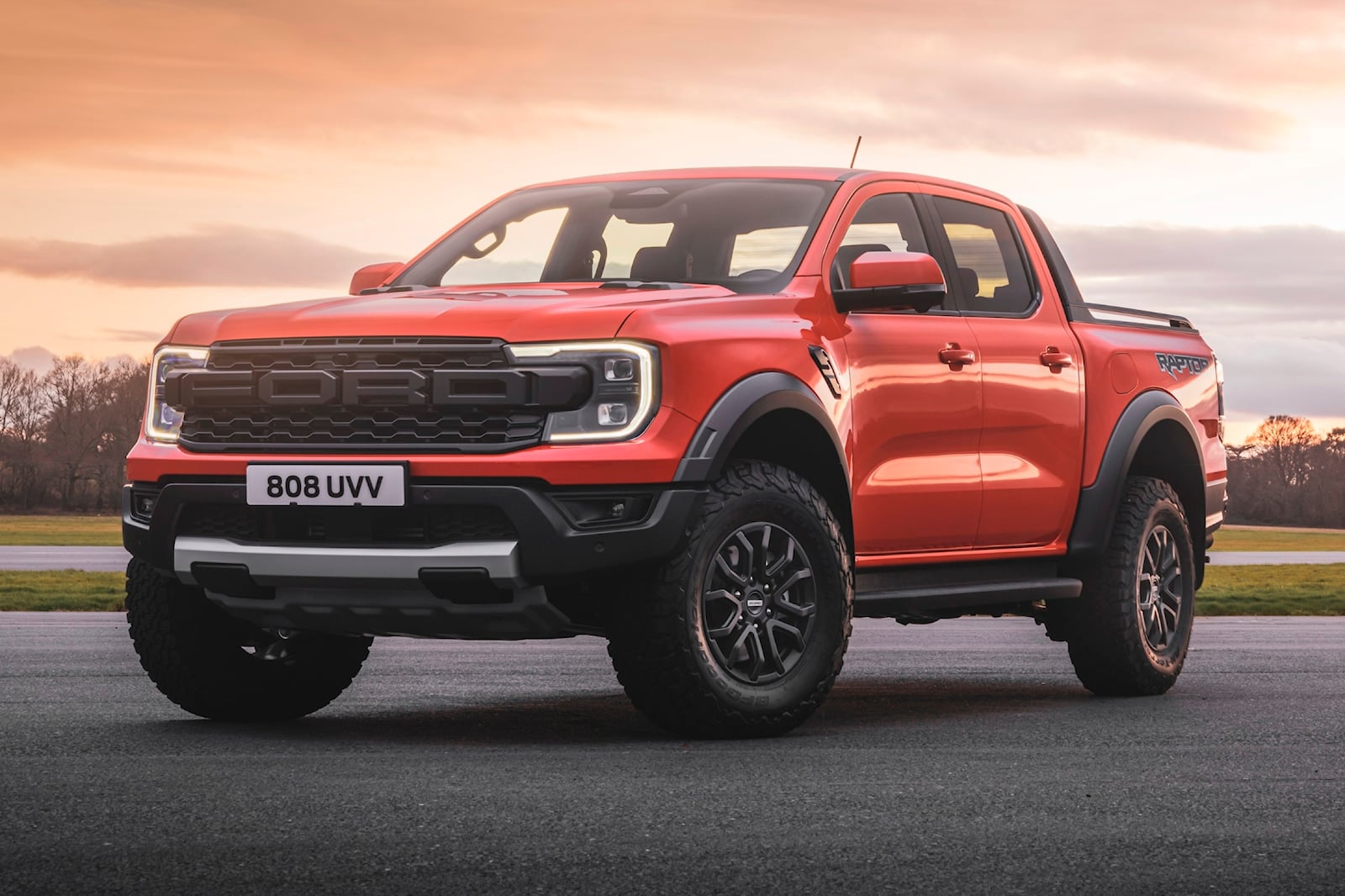 2024 Ford Ranger Raptor: Review, Trims, Specs, Price, New Interior  Features, Exterior Design, and Specifications