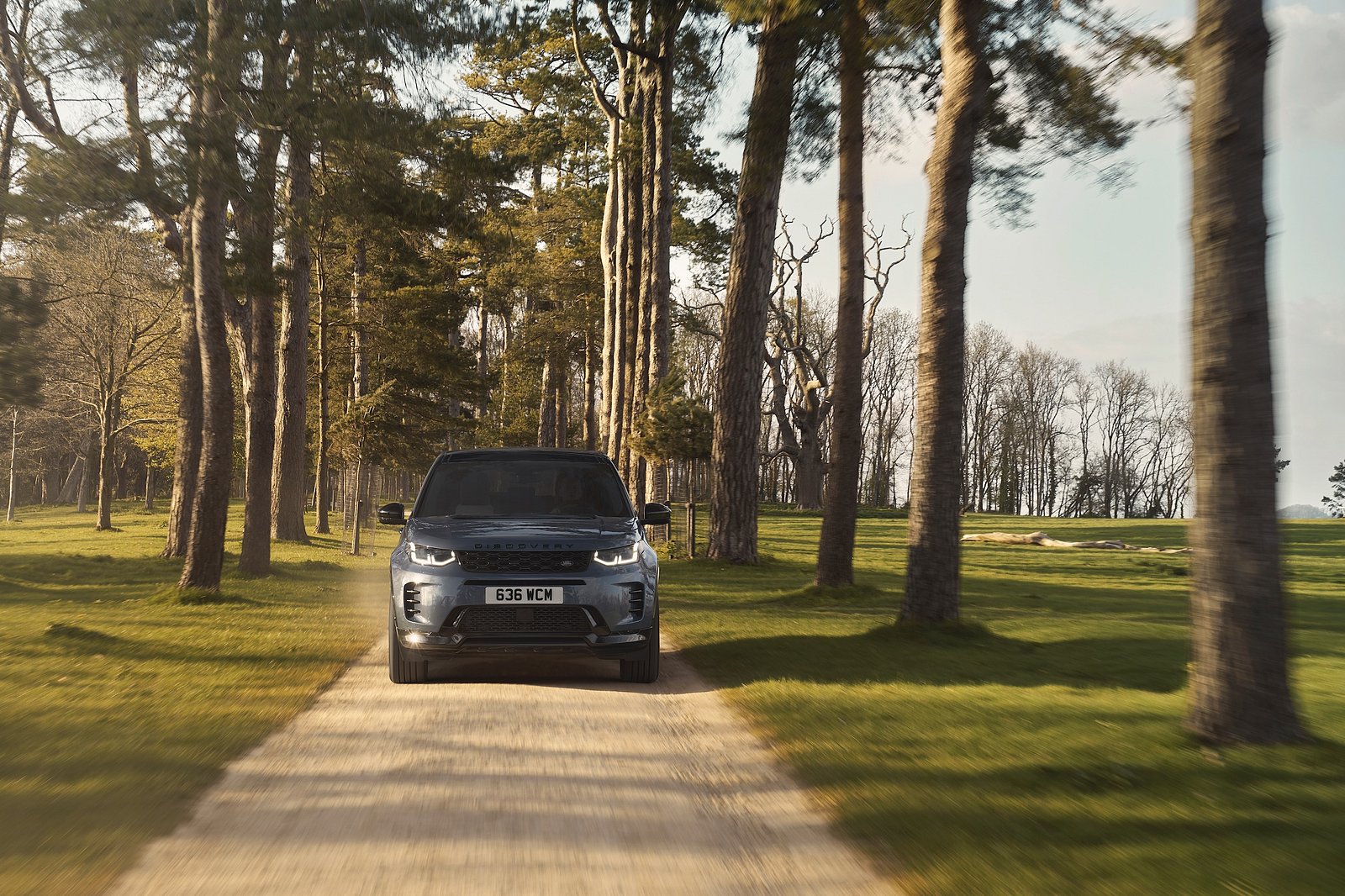 2024 Land Rover Discovery Sport Front View