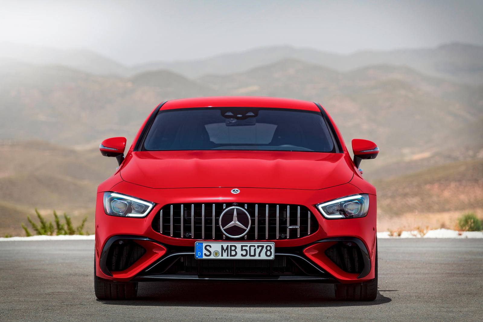 2024 Mercedes-AMG GT 63 S E Performance Front View